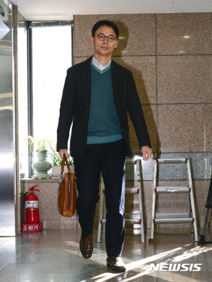 특검 마지막날 기념)) 이규철 특검보 패션을 알아보자.jpg | 인스티즈
