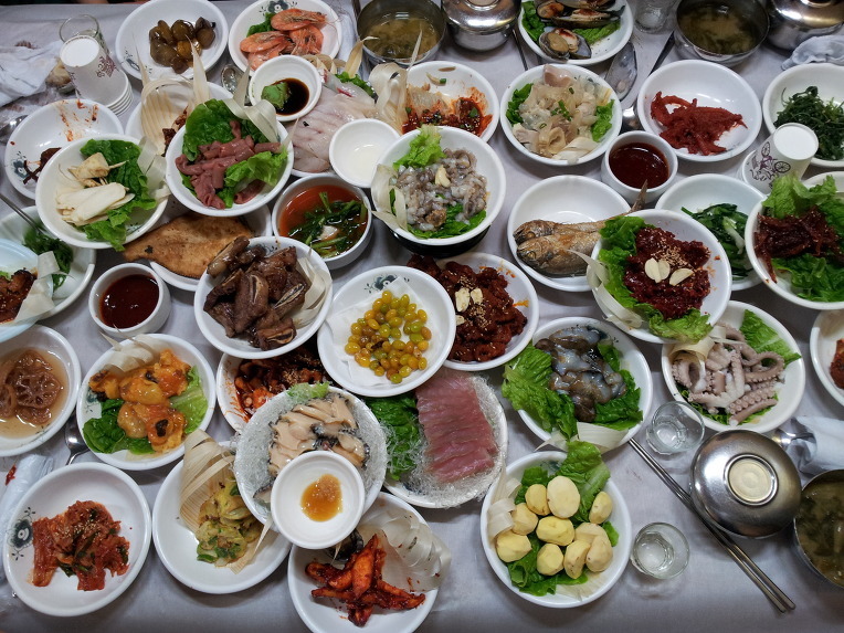 광주를 여행오신다면 꼭 들려야할 맛집 리스트 (상추튀김 아님 주의) | 인스티즈