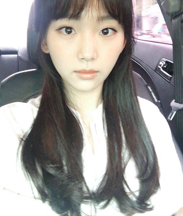 티비보다가 반한 롯데리아 광고녀 | 인스티즈