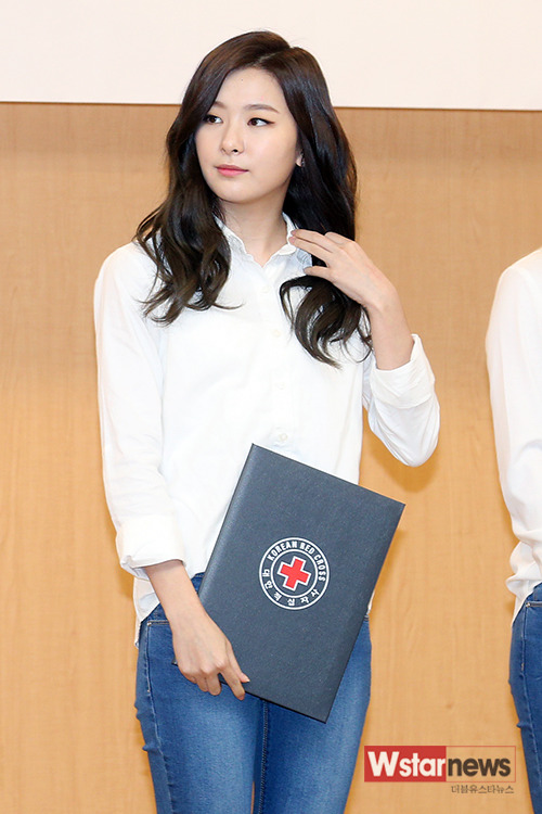 걸그룹 레드벨벳 청소년적십자사 홍보대사 맡아 | 인스티즈