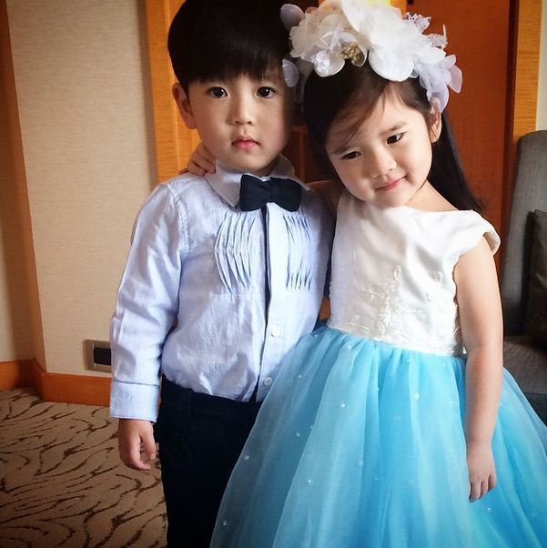 출산욕구 샘솟게하는 대만의 이란성 쌍둥이 | 인스티즈