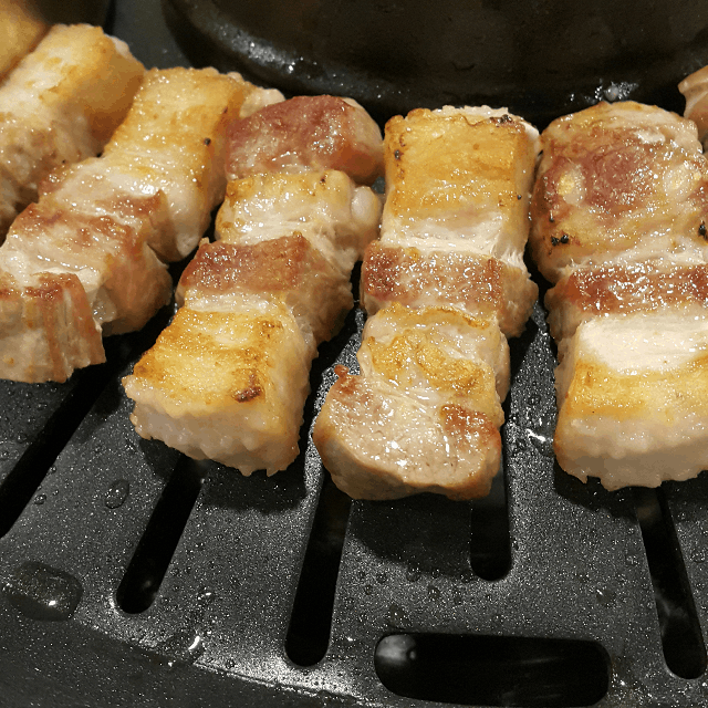 두툼 삼겹살 | 인스티즈