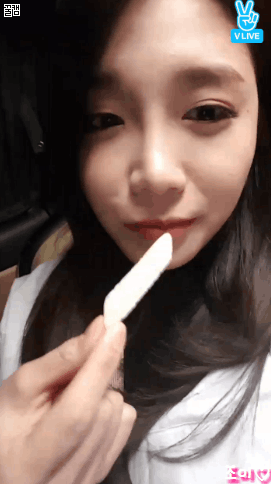 브이라이브 정은지 기습개인방송.gif | 인스티즈