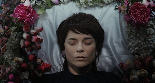 사랑하지 않으면서 사랑하지 않을 수는 없는 가장 원초적이며 모순적인 관계 | 인스티즈