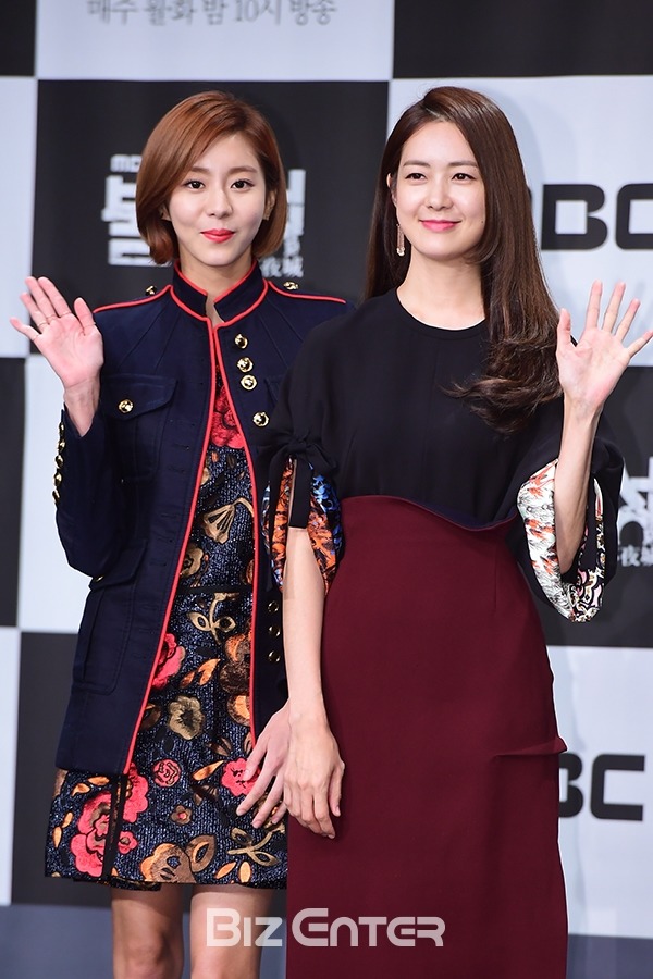 오늘자 이요원-유이 투샷.jpg | 인스티즈