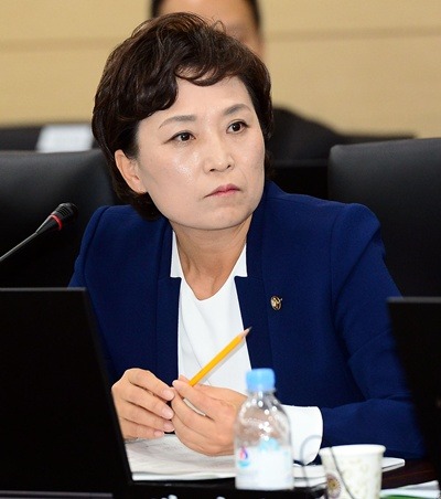 ?? : 우리나라 정치권에 심상정처럼 노동운동한 '여자' 정치인 몇 없잖아.. | 인스티즈