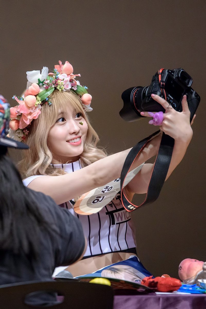 [트와이스] 모구리 모모 짤 모음.jpg | 인스티즈