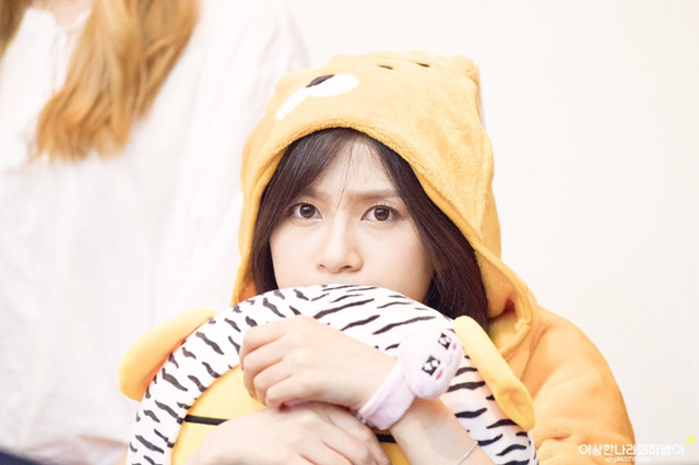 [에이핑크] 잠에서 깨어나는 건 어려운 일이라서 하영이 | 인스티즈