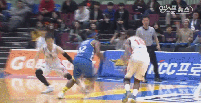 [KBL] 서울삼성 마이클 크레익의 토마호크 덩크.gif | 인스티즈