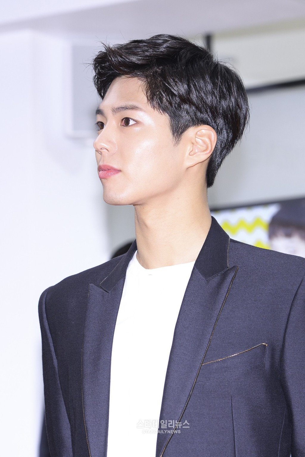 박보검 외모에 금수저 vs 데프콘 외모에 흙수저 | 인스티즈