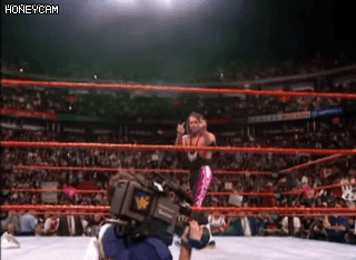 12년만에 화해하는 브렛 하트와 숀 마이클스.gif | 인스티즈