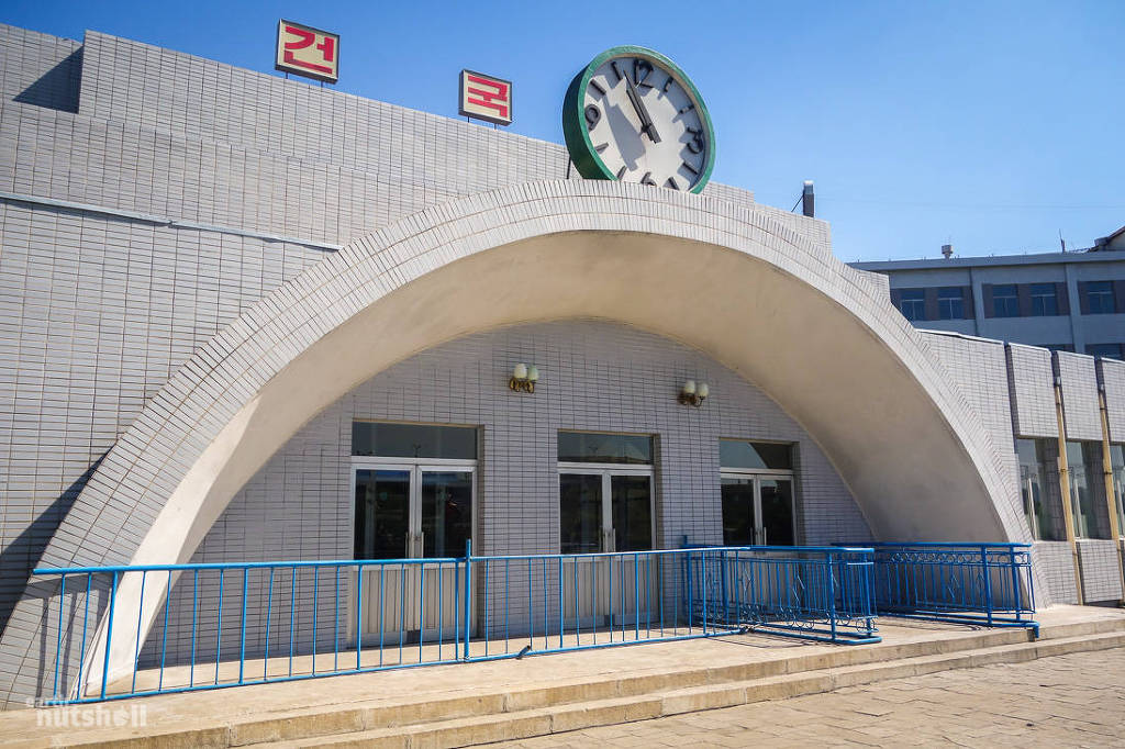 호주 사진작가가 찍은 북한 지하철 투어 | 인스티즈