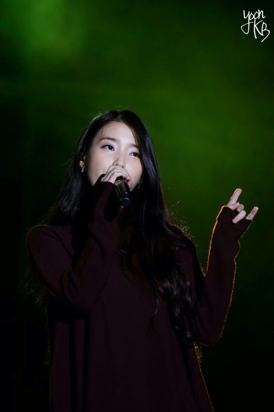 갈수록 리즈 갱신하는 아이유 | 인스티즈