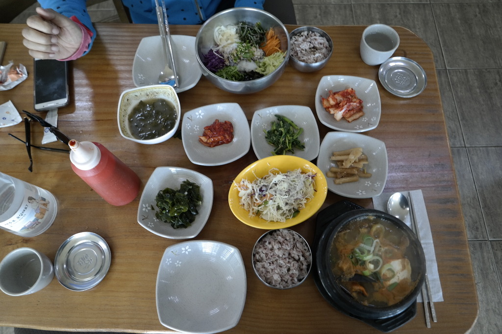 뚝배기식당 이미지