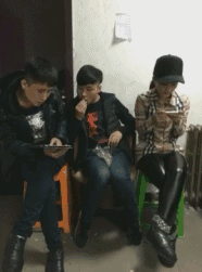 여사친과 과자 먹을 때 꿀팁.gif | 인스티즈