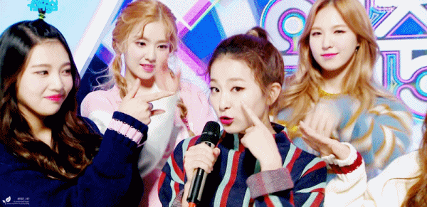 레드벨벳 귀여운 슬기.gif | 인스티즈