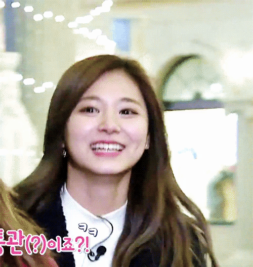 웃음이 헤맑은 쯔위.gif | 인스티즈