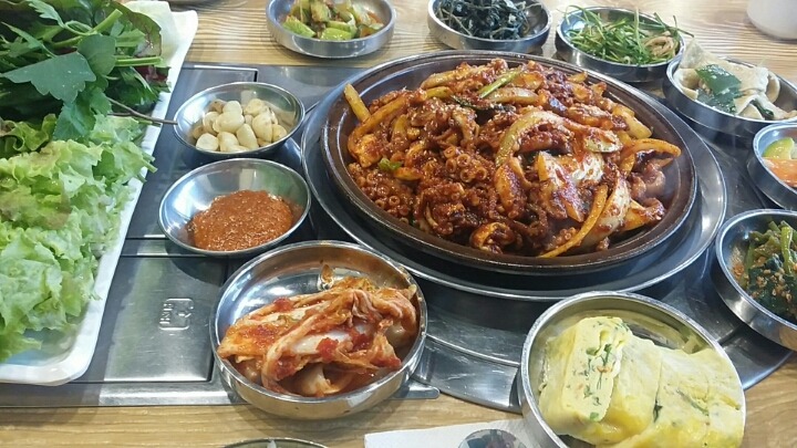 흥부네숯불갈비 이미지
