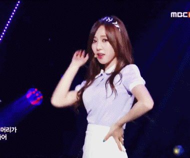 [AOA] 윙크를 못하는 민아.gif | 인스티즈