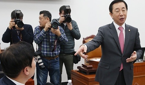 삿대질하는 정치인들.jpg | 인스티즈