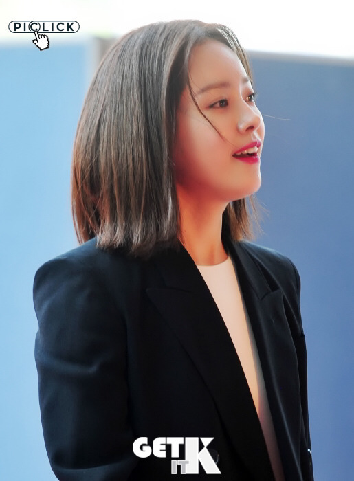 오늘자 백상예술대상 한지민.jpg | 인스티즈