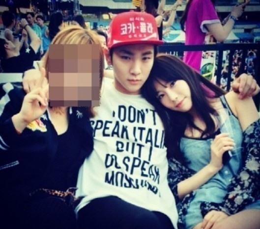 유난히 남녀 연예인들끼리는 되게 자연스러워 보이는 부분 | 인스티즈