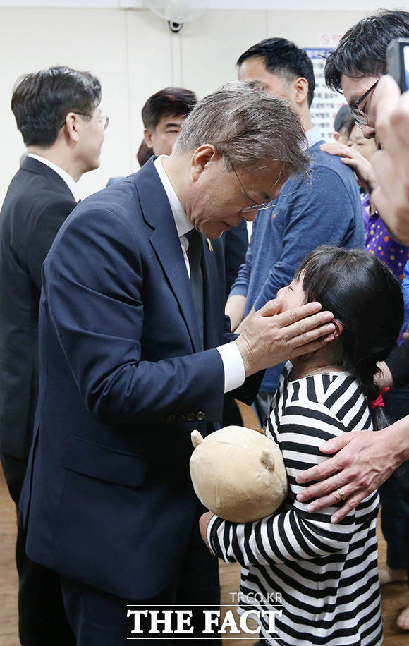 삼성중공업 크레인 사고 유가족 만난 문재인 | 인스티즈