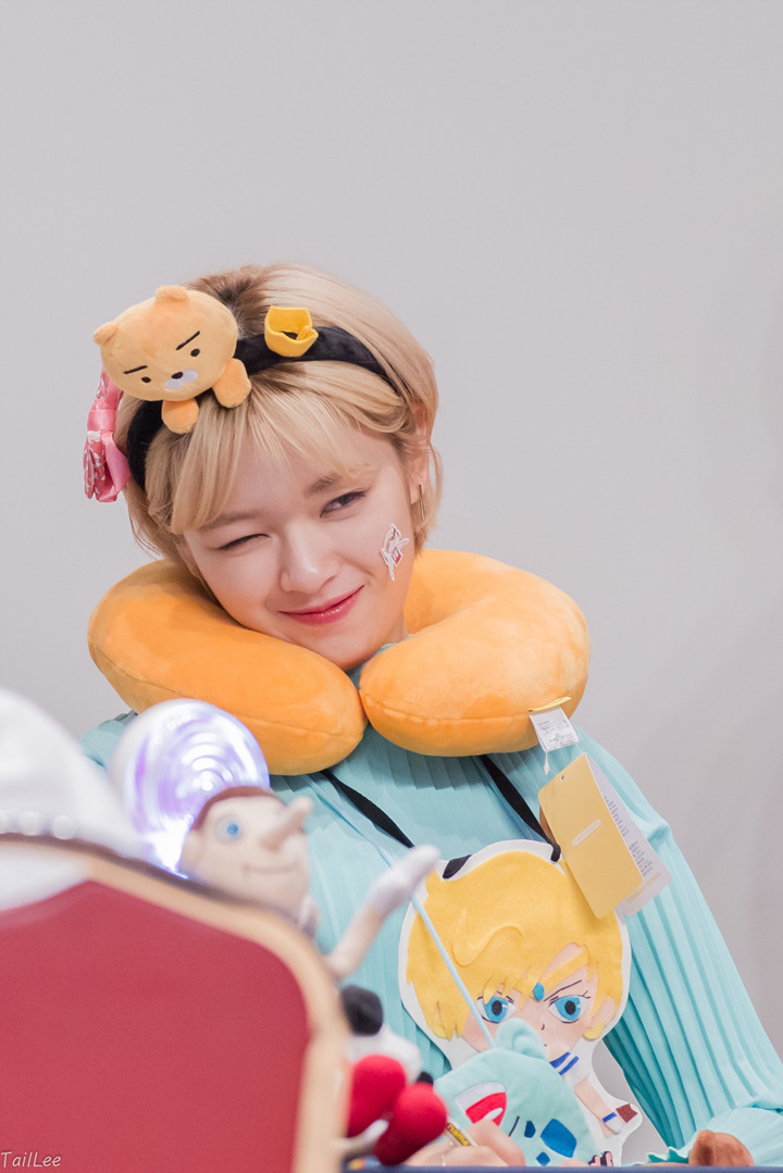 바이정은 이미지