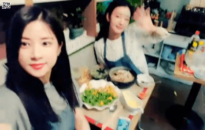 에이핑크 리더 초롱이가 팬들에게 사랑받는 이유 | 인스티즈