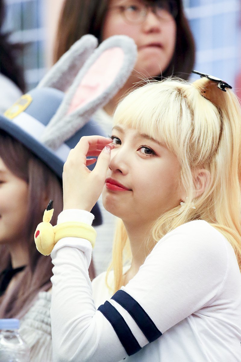 어제자 레드벨벳 조이 | 인스티즈