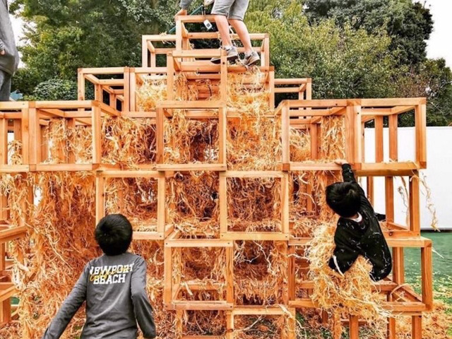 일본 나무 정글짐에 불이 나서 안에서 놀던 5세 남자아이 불타서 사망... | 인스티즈