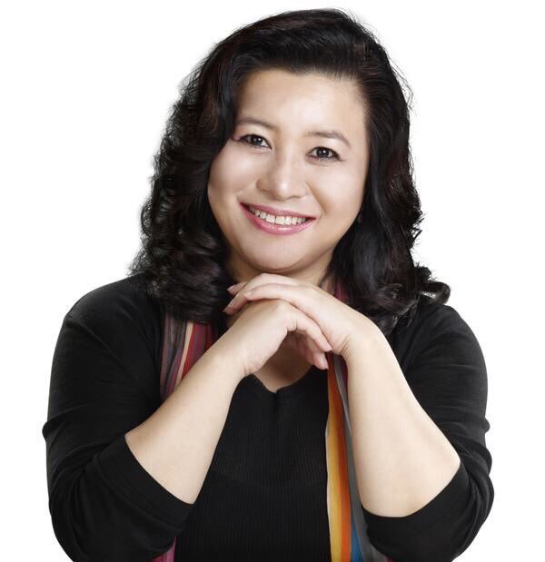 투명한 몽둥이가 보이게 되는 착시 사진 | 인스티즈