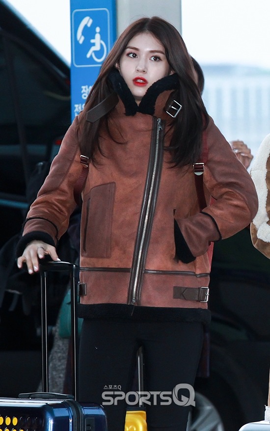 오늘자 아이오아이 | 인스티즈