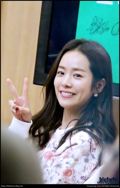 2016년 첫 한지민.jpgif | 인스티즈