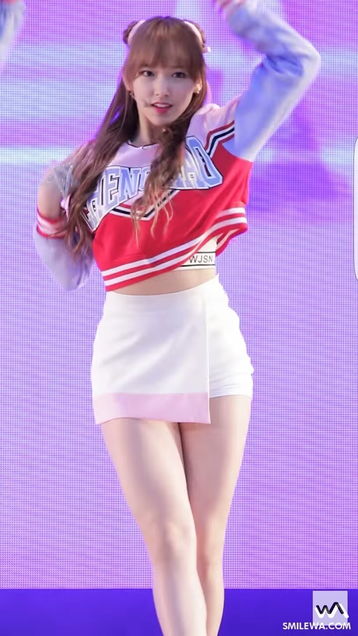 2017 기대주 걸그룹 구구단 vs 우주소녀 .jpg | 인스티즈