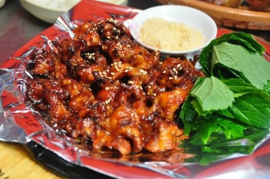 취향 갈리는 닭발 두가지 버전.JPG | 인스티즈