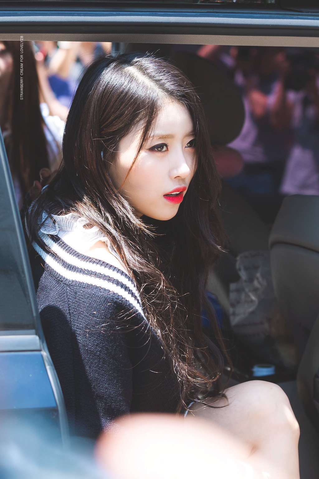 [러블리즈] 제 여자의 생일이니 무료 나눔을 할 생각이라서 미주 | 인스티즈