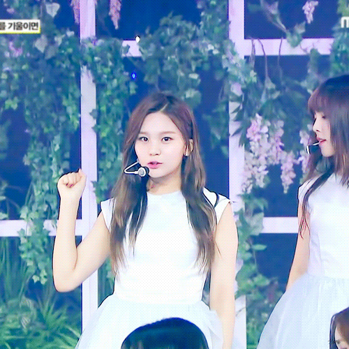 여자친구 엄지 | 인스티즈