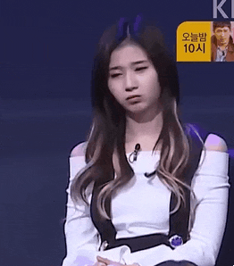졸음과 필사적인 사투를 하는 사나.gif | 인스티즈