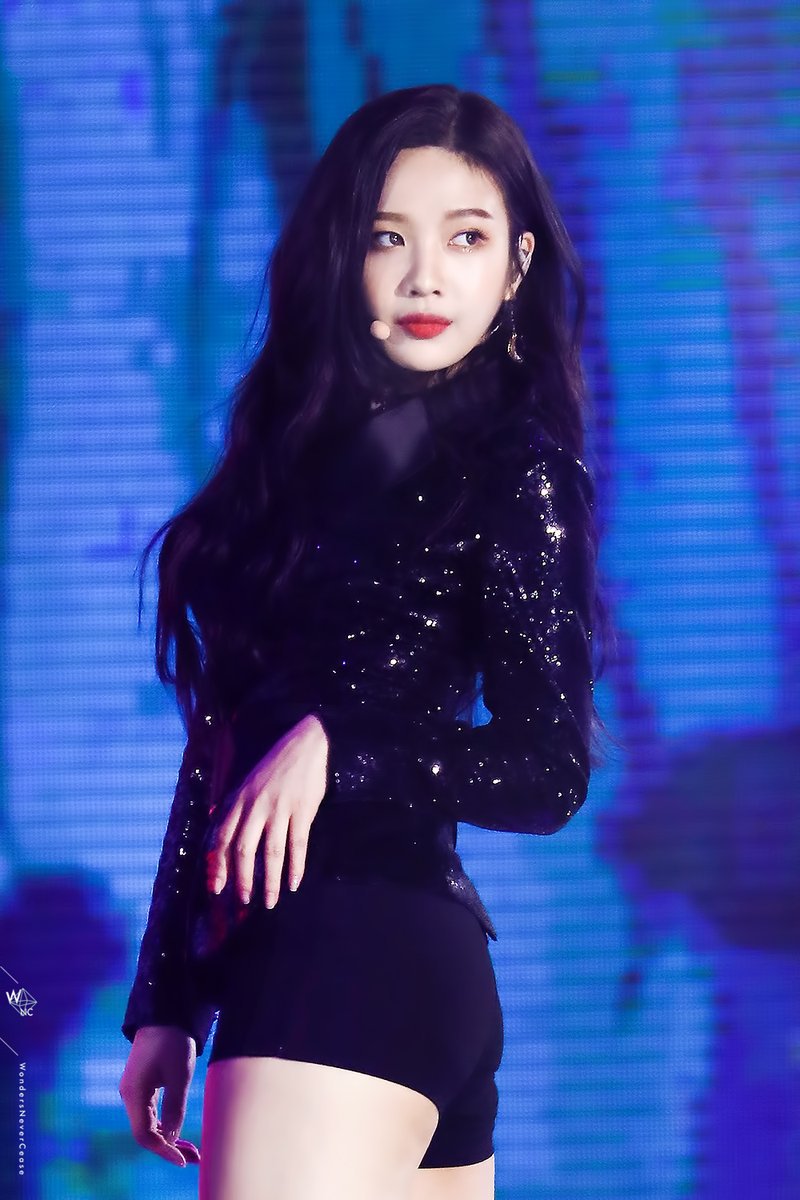 레드벨벳의 큐티섹시 담당 조이.jpgif | 인스티즈