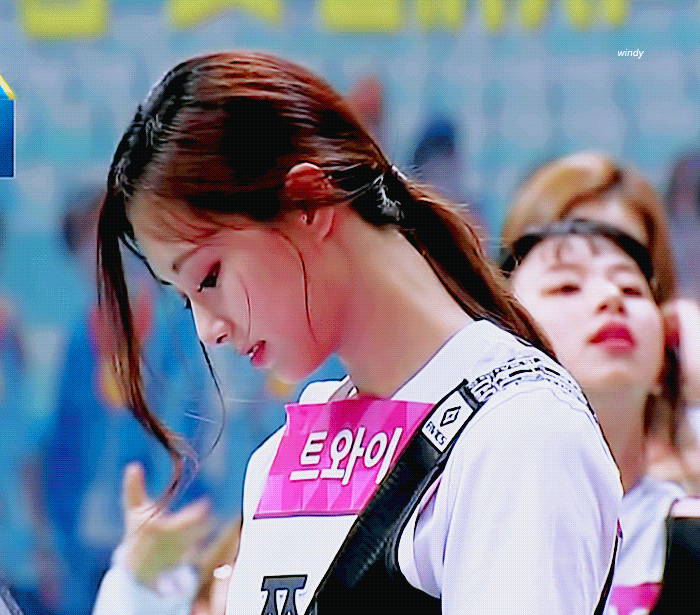 활만 잡으면 레전드 찍어버리는 쯔위.jpgif | 인스티즈