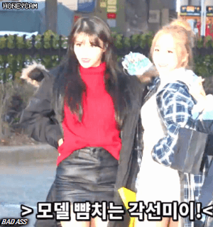 이젠 출근길에 팬들까지 이용하는 러블리즈 미주.jpgif | 인스티즈
