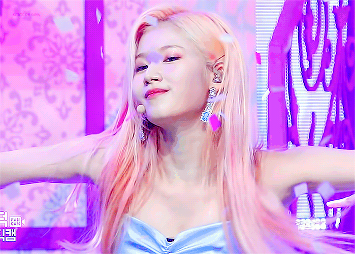트와이스 입덕직캠 사나 ㄷㄷㄷ.gif | 인스티즈