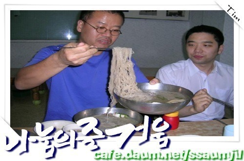 강아지를 독살하고 다니던 남성 견주에 의해 사망 | 인스티즈