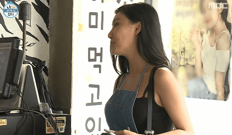 [나혼자산다] 곱창 품절을 불러온 화사의 곱창 먹방.GIF | 인스티즈