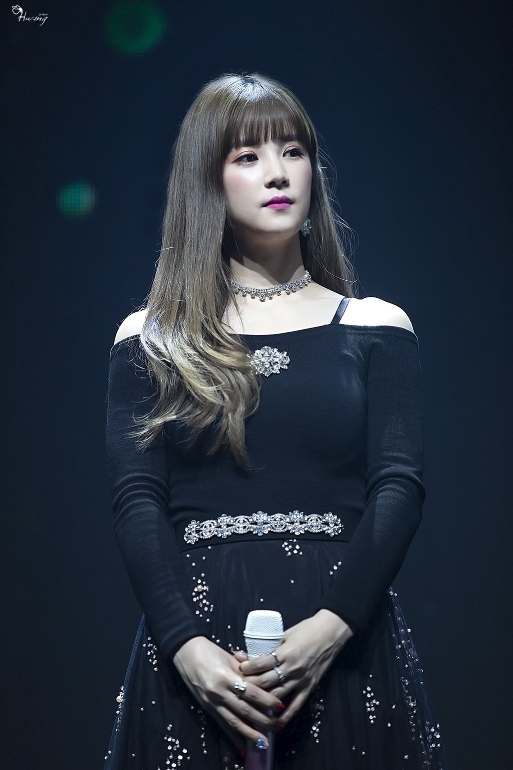 [에이핑크] 주말이라 시간이 잘 가는 것 같아서 박초롱 | 인스티즈