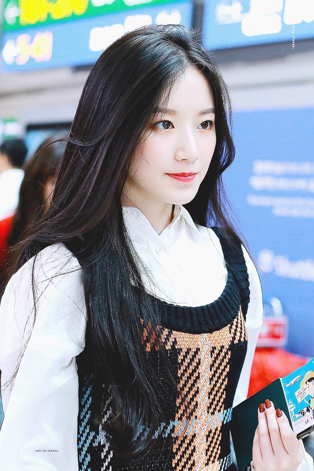 (여자)아이들의 비쥬얼담당 백설공주 슈화.jpgif (311장) | 인스티즈