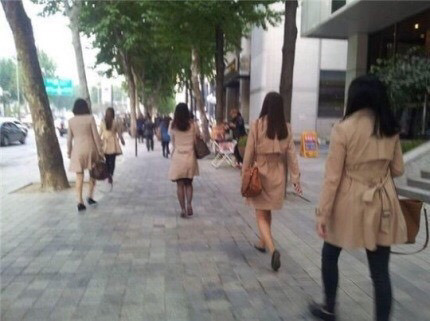 이맘때 거리 나가면 여성분들 과장보태서 10에 3.jpg | 인스티즈