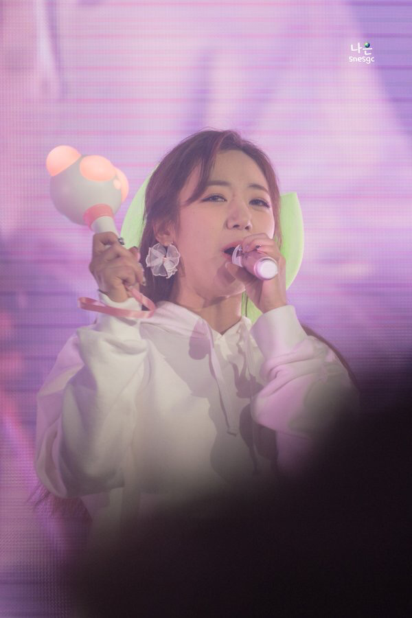 [에이핑크] 아침부터 후덥지근해서 남주 | 인스티즈
