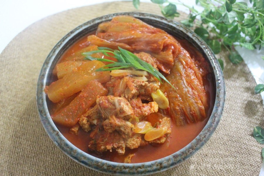 짱맛인 묵은지 김치찜.jpgif | 인스티즈